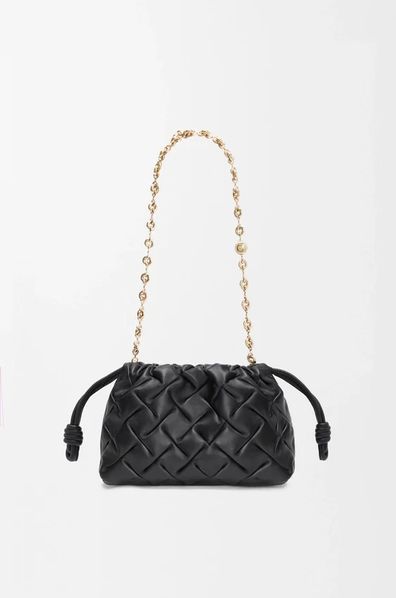 Mini-Flamenco Purse aus geknittertem Nappa-Kalbsleder Mini-Flamenco Purse aus geknittertem Nappa-Kalbsleder