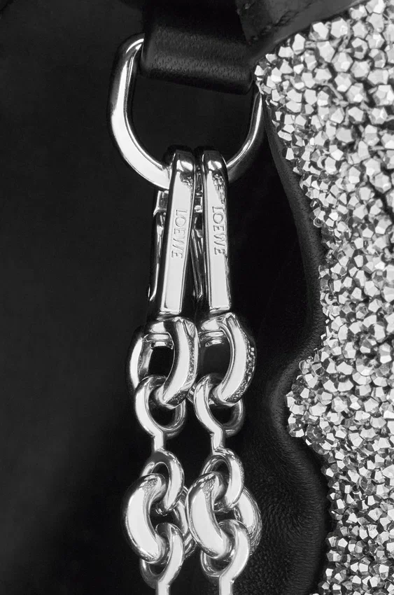 Mini-Flamenco Purse aus Perlen und Nappa-Lammleder Mini-Flamenco Purse aus Perlen und Nappa-Lammleder