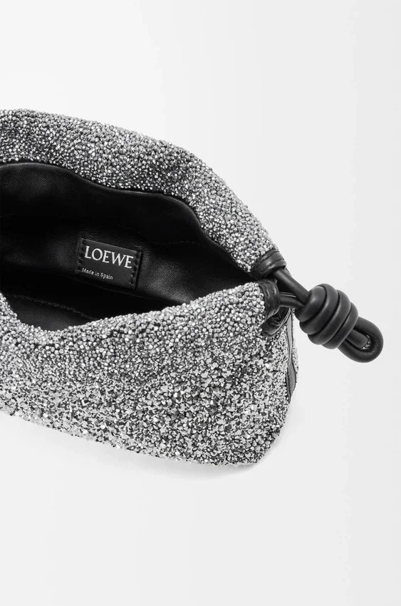 Mini-Flamenco Purse aus Perlen und Nappa-Lammleder Mini-Flamenco Purse aus Perlen und Nappa-Lammleder