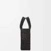 Mini-Font Tote mit loewe-Schriftzug aus Raffia Mini-Font Tote mit loewe-Schriftzug aus Raffia