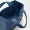 Mini-Font Tote mit loewe-Schriftzug aus Raffia Mini-Font Tote mit loewe-Schriftzug aus Raffia