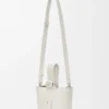 Mini-Pebble-Beuteltasche aus weichem, genarbtem Kalbsleder Mini-Pebble-Beuteltasche aus weichem, genarbtem Kalbsleder