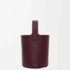 Mini-Pebble Bucket aus glattem Kalbsleder Mini-Pebble Bucket aus glattem Kalbsleder