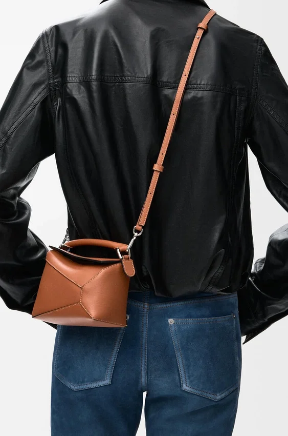 Mini Puzzle Edge-Tasche aus klassischem Kalbsleder Mini Puzzle Edge-Tasche aus klassischem Kalbsleder