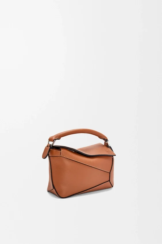 Mini Puzzle Edge-Tasche aus klassischem Kalbsleder Mini Puzzle Edge-Tasche aus klassischem Kalbsleder