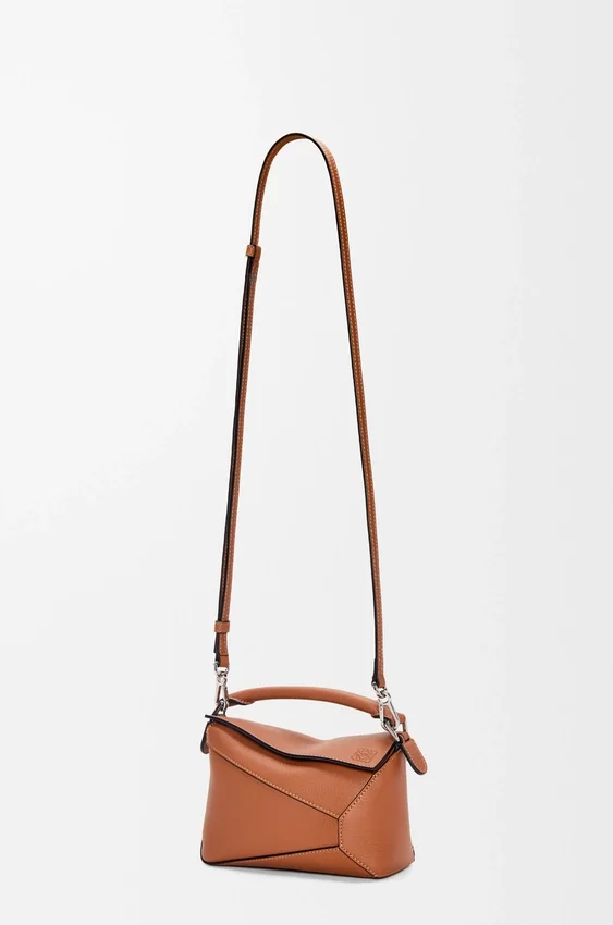 Mini Puzzle Edge-Tasche aus klassischem Kalbsleder Mini Puzzle Edge-Tasche aus klassischem Kalbsleder