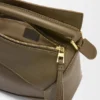 Mini Puzzle Edge-Tasche aus klassischem Kalbsleder Mini Puzzle Edge-Tasche aus klassischem Kalbsleder