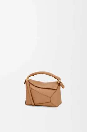 Mini Puzzle Edge Tasche aus weichem, genarbtem Kalbsleder
