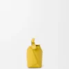 Mini Puzzle Edge Tasche aus weichem, genarbtem Kalbsleder Mini Puzzle Edge Tasche aus weichem, genarbtem Kalbsleder