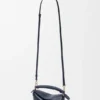 Mini Puzzle Edge Tasche aus weichem, genarbtem Kalbsleder Mini Puzzle Edge Tasche aus weichem, genarbtem Kalbsleder