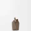 Mini Puzzle Edge Tasche aus weichem, genarbtem Kalbsleder Mini Puzzle Edge Tasche aus weichem, genarbtem Kalbsleder