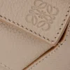 Mini Puzzle Edge Tasche aus weichem, genarbtem Kalbsleder Mini Puzzle Edge Tasche aus weichem, genarbtem Kalbsleder
