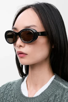 Mini-Sonnenbrille „Anagram“ in ovaler Form