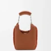 Mini-Squeeze-Tasche aus perlenverziertem Leder Mini-Squeeze-Tasche aus perlenverziertem Leder