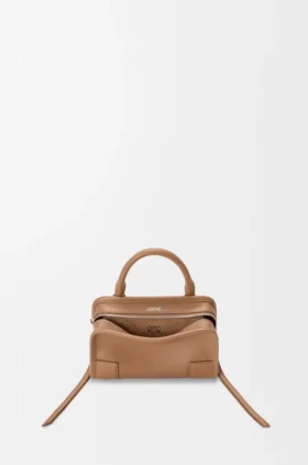 Mini-Tasche „Amazona 180“ aus weichem Kalbsleder