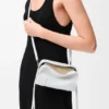 Mini-Tasche „Amazona 180“ aus weichem Kalbsleder Mini-Tasche „Amazona 180“ aus weichem Kalbsleder