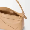 Mittlere „Featherlight Puzzle“-Tasche aus Nappa-Lammleder Mittlere „Featherlight Puzzle“-Tasche aus Nappa-Lammleder
