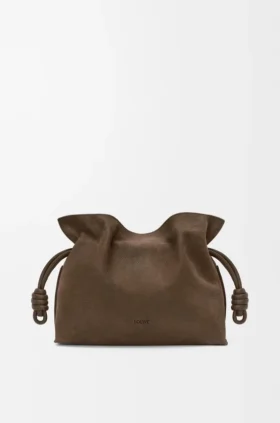 Mittlere „Flamenco“-Clutch aus genarbtem Nubukleder