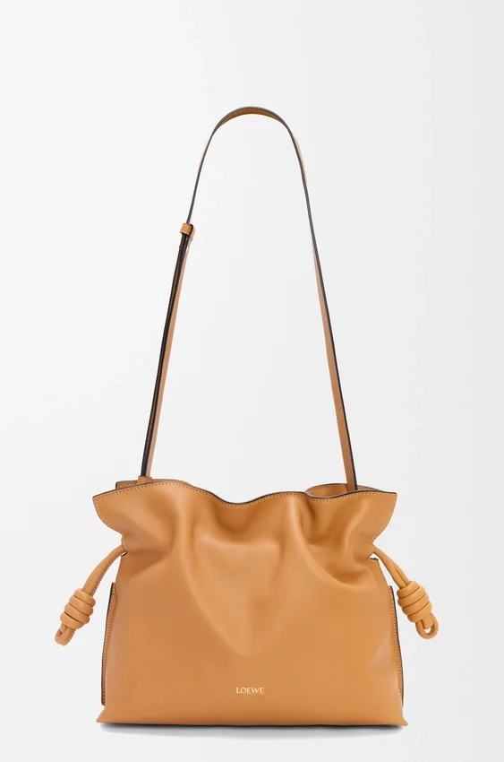 Mittlere Flamenco-Clutch aus Nappa-Kalbsleder Mittlere Flamenco-Clutch aus Nappa-Kalbsleder
