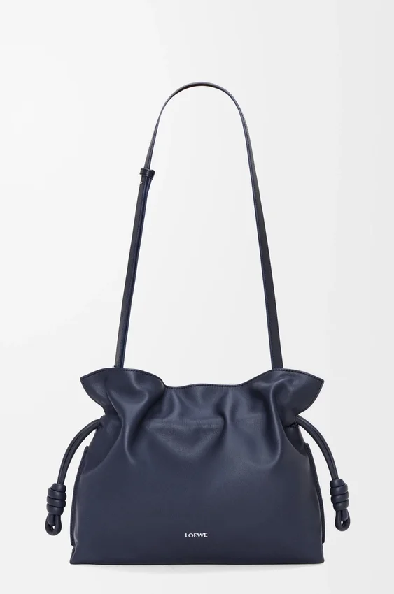 Mittlere Flamenco-Clutch aus Nappa-Kalbsleder Mittlere Flamenco-Clutch aus Nappa-Kalbsleder