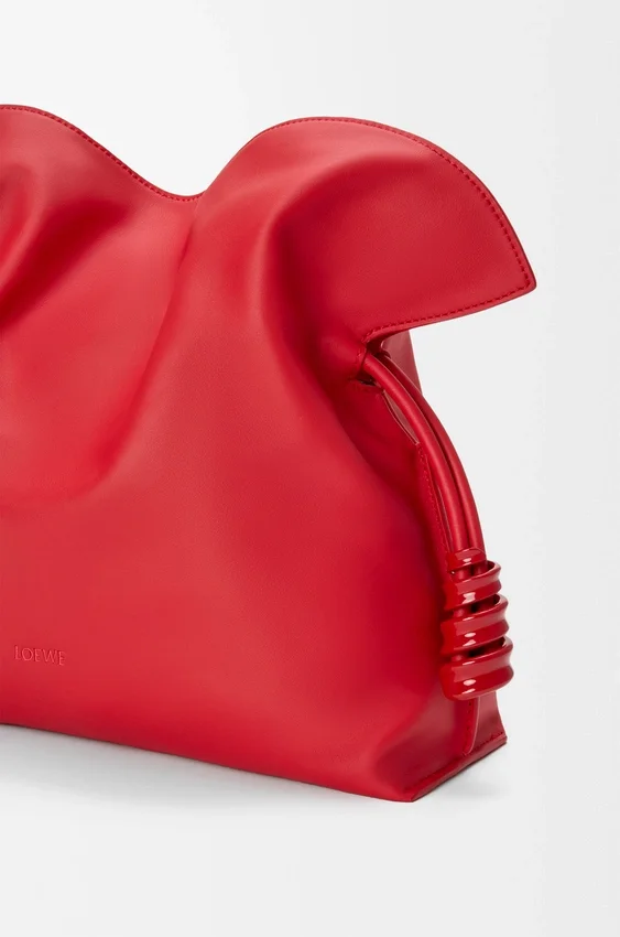 Mittlere „Flamenco“-Clutch aus Nappa-Kalbsleder Mittlere „Flamenco“-Clutch aus Nappa-Kalbsleder