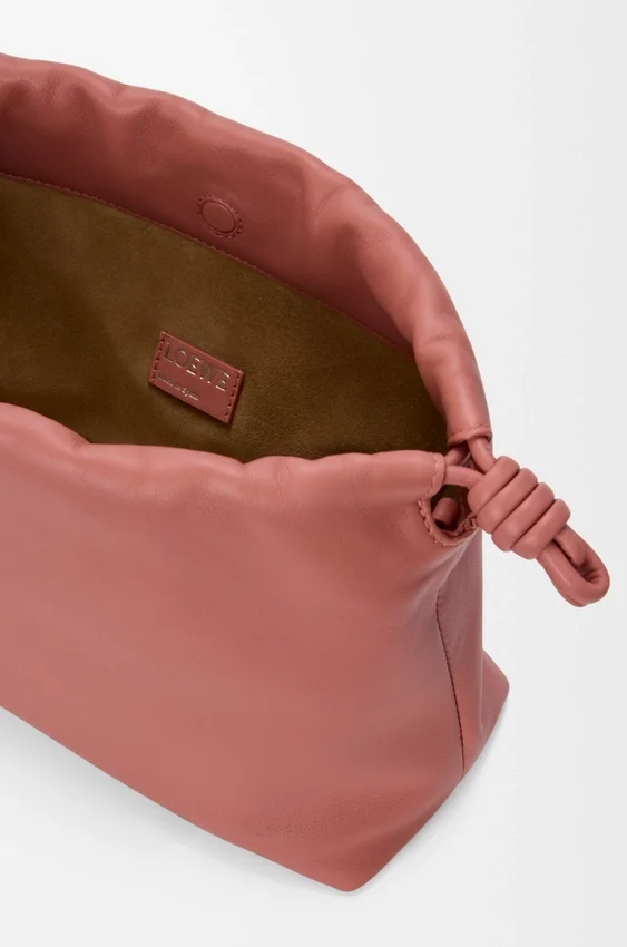 Mittlere Flamenco Purse aus weichem Nappa-Lammleder Mittlere Flamenco Purse aus weichem Nappa-Lammleder