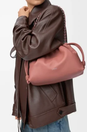 Mittlere Flamenco Purse aus weichem Nappa-Lammleder