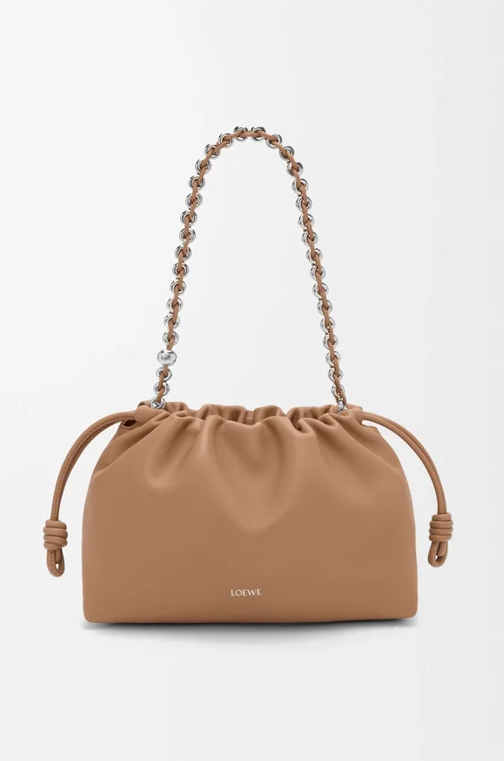 Mittlere Flamenco Purse aus weichem Nappa-Lammleder Mittlere Flamenco Purse aus weichem Nappa-Lammleder