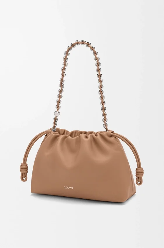 Mittlere Flamenco Purse aus weichem Nappa-Lammleder Mittlere Flamenco Purse aus weichem Nappa-Lammleder