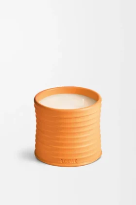 Mittlere Kerze mit Orangenblüte