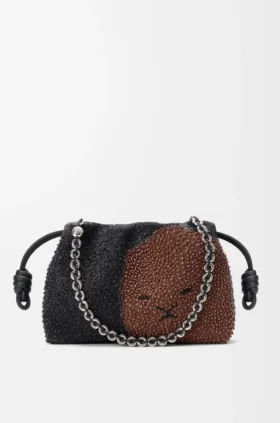 Mittlere „Lion Beads“ Flamenco Purse aus perlenbesticktem Canvas und Kalbsleder
