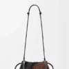 Mittlere „Lion Beads“ Flamenco Purse aus perlenbesticktem Canvas und Kalbsleder Mittlere „Lion Beads“ Flamenco Purse aus perlenbesticktem Canvas und Kalbsleder