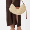 Mittlere Loewe Swing-Tasche aus Raffia und Kalbsleder Mittlere Loewe Swing-Tasche aus Raffia und Kalbsleder