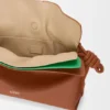 Mittlere, mehrlagige Flamenco-Clutch aus Nappa-Kalbsleder Mittlere, mehrlagige Flamenco-Clutch aus Nappa-Kalbsleder