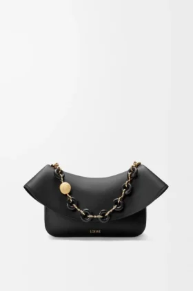 Mittlere Ola-Tasche aus glattem Kalbsleder
