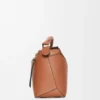 Mittlere „Puzzle Edge“-Tasche aus klassischem Kalbsleder Mittlere „Puzzle Edge“-Tasche aus klassischem Kalbsleder