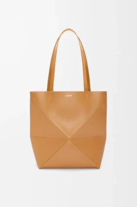 Mittlere „Puzzle Fold“-Tasche aus glänzendem Kalbsleder