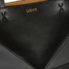 Mittlere „Puzzle Fold“-Tasche aus glänzendem Kalbsleder Mittlere „Puzzle Fold“-Tasche aus glänzendem Kalbsleder