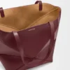 Mittlere „Puzzle Fold“-Tasche aus glänzendem Kalbsleder Mittlere „Puzzle Fold“-Tasche aus glänzendem Kalbsleder