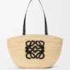 Mittlerer „Eclipse“-Korb aus Raffia und Kalbsleder Mittlerer „Eclipse“-Korb aus Raffia und Kalbsleder