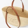 Mittlerer „Eclipse“-Korb aus Raffia und Kalbsleder Mittlerer „Eclipse“-Korb aus Raffia und Kalbsleder