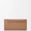 Pebble Continental-Portemonnaie aus Kalbsleder mit Pebble-Prägung