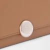 Pebble Continental-Portemonnaie aus Kalbsleder mit Pebble-Prägung
