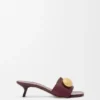 Pebble-Slide aus weichem Kalbsleder Pebble-Slide aus weichem Kalbsleder