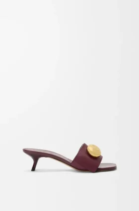 Pebble-Slide aus weichem Kalbsleder Pebble-Slide aus weichem Kalbsleder