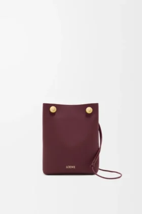 Pebble-Tasche aus glattem Kalbsleder