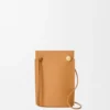 Pebble-Würfel-Tasche aus klassischem Kalbsleder Pebble-Würfel-Tasche aus klassischem Kalbsleder