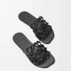 „Petal Anagram“-Pantolette aus Kalbsleder „Petal Anagram“-Pantolette aus Kalbsleder
