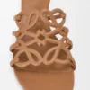 „Petal Anagram“-Pantolette aus weichem Kalbsleder „Petal Anagram“-Pantolette aus weichem Kalbsleder