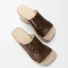 „Petal“ Espadrille-Plateauslipper aus pflanzlich gegerbtem Kalbsleder „Petal“ Espadrille-Plateauslipper aus pflanzlich gegerbtem Kalbsleder